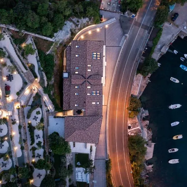 Mare Sano Plaza Resort, hotel sa Opatija