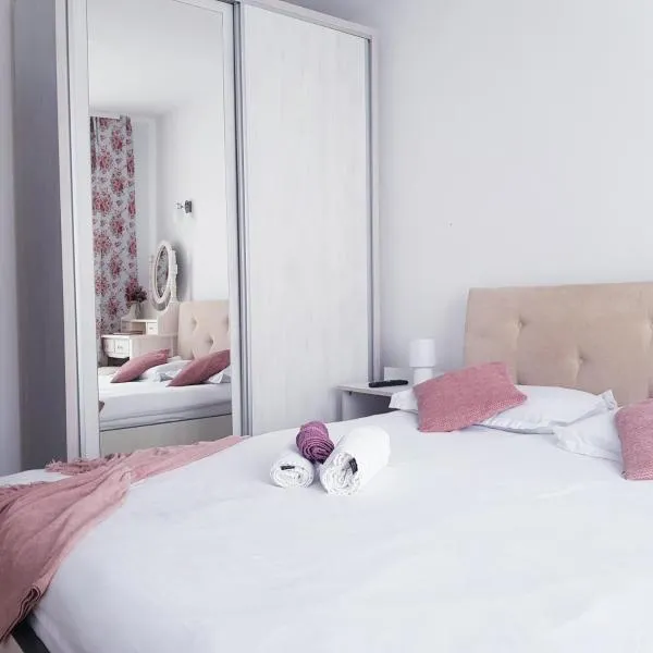 Apartament Ana, hotel in Topliţa