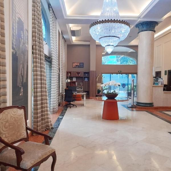 Lindo Flat REFORMADO no coração da Vila Olimpia