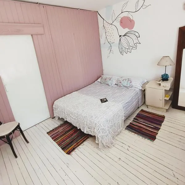 Departamento amoblado, Hotel in Bell Ville