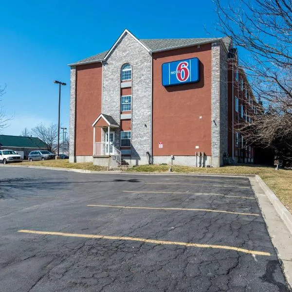 올레이스에 위치한 호텔 Motel 6-Olathe, KS