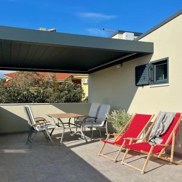 Apartmani Lemona, hotel in Šimuni