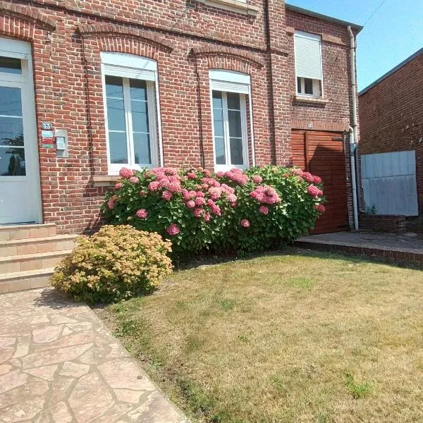 Woincourt에 위치한 호텔 Appartement 1er étage centre bourg