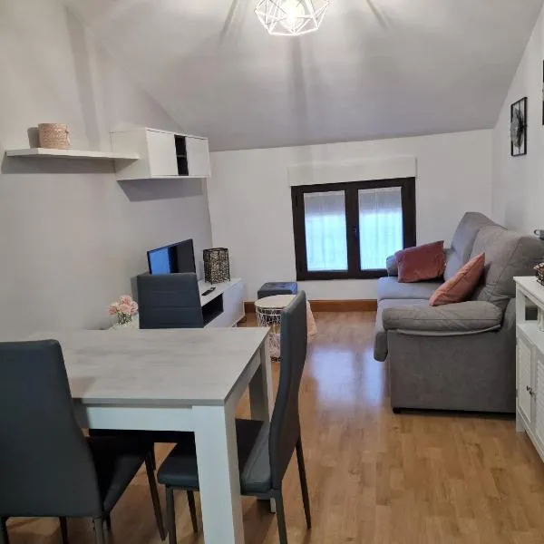 Vivienda Turistica IBAMA1, hotel v destinaci Ciudad-Rodrigo