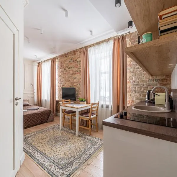 Scandi Spacious Attic Loft Suites with Skyline View, hotel in Rīga