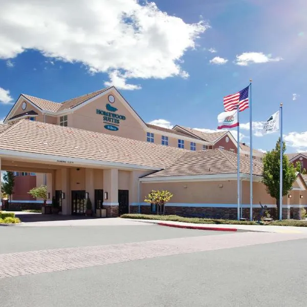Homewood Suites by Hilton Fairfield-Napa Valley Area, hotel v destinaci Cordelia Junction