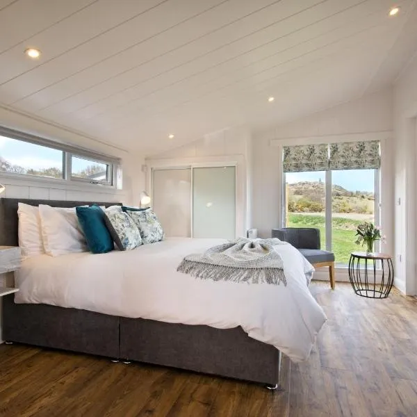 The Pond Lodges Barstobrick, hotel v destinaci Ringford