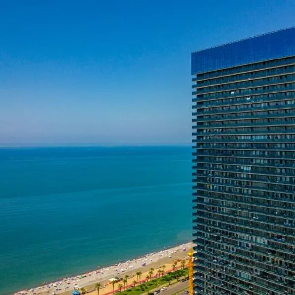 Студия с потрясающим видом на море в Orbi Beach Tower, hotel in Batumi