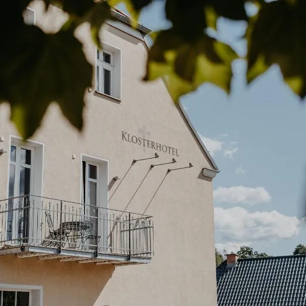 Klosterhotel Neuzelle, hotel en Eisenhüttenstadt