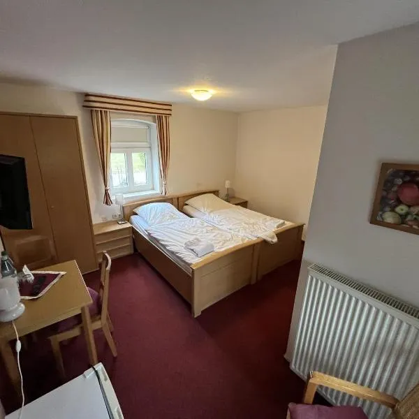 Privatquartier van Dreuten, hotel v destinaci Warpe