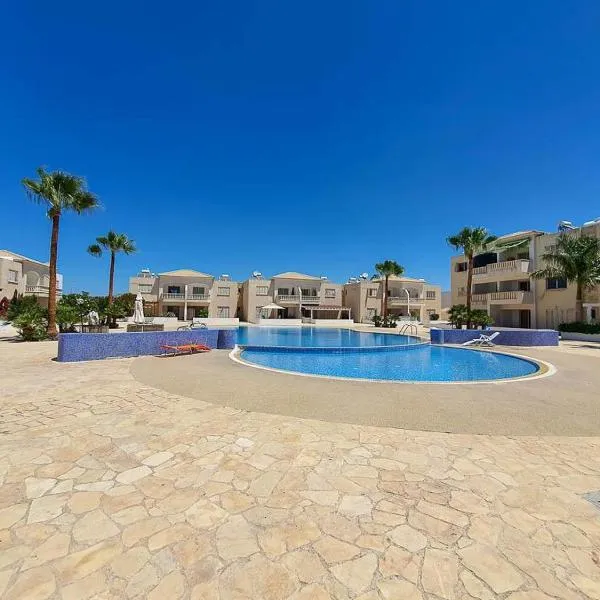 Mermaid Holiday Apartments，位于曼德里尔的酒店