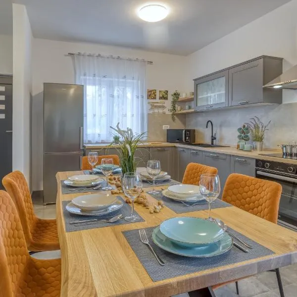 Mario & Ana house, hotel en Pićan