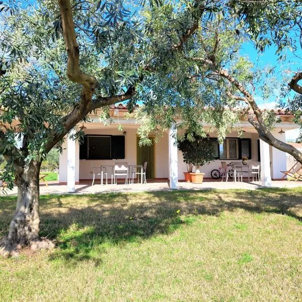 Appartamenti Sisula Manna – hotel w mieście Orosei