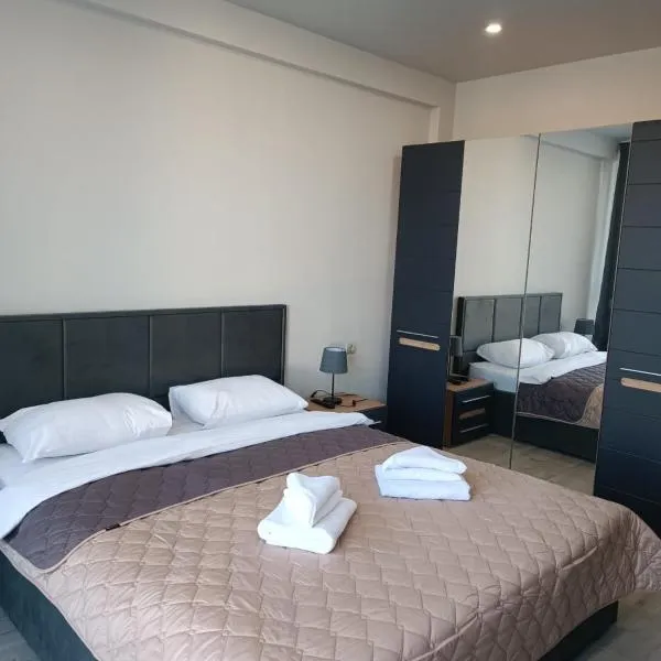 Apartments Domovik Квартира на 4 гостя, Миру 11 с кв 3, hotel v Mukačevu
