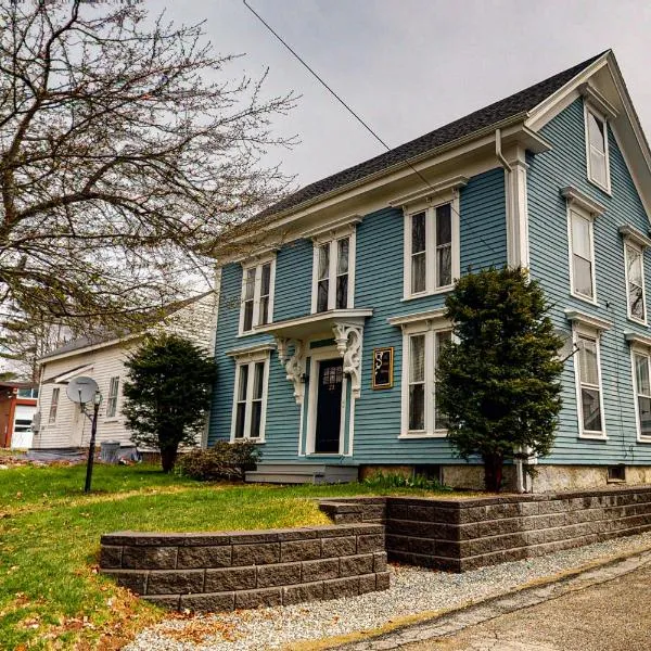 Upper Corbel House, hotel in Bucksport