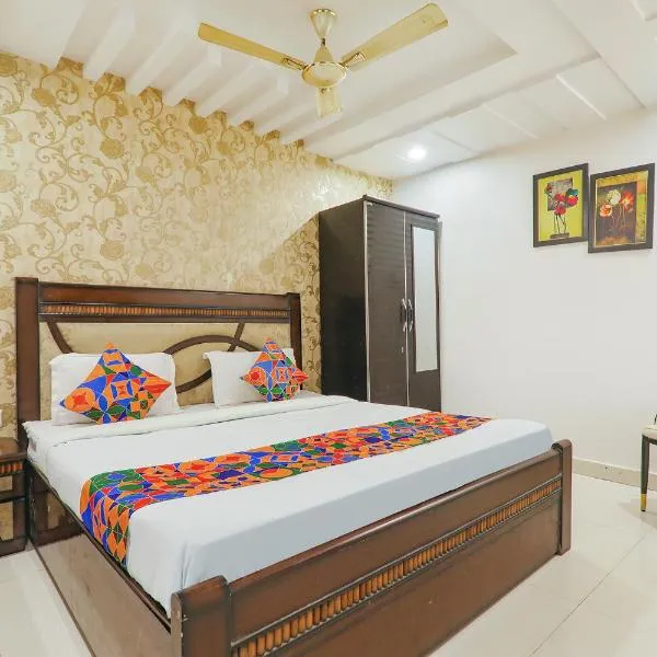 ์นธํธ๋ฅด์ ์์นํ ํธํ
FabHotel The Villa