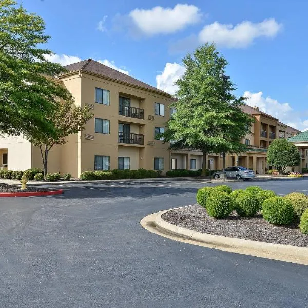 Courtyard by Marriott Bentonville, hotel em Bentonville
