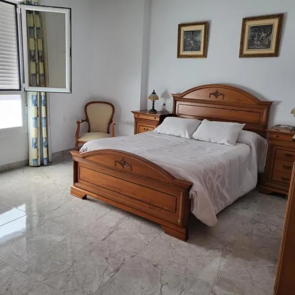 Paradise of Dreams Apartamentos - LA CARRERA, hotel em Adra