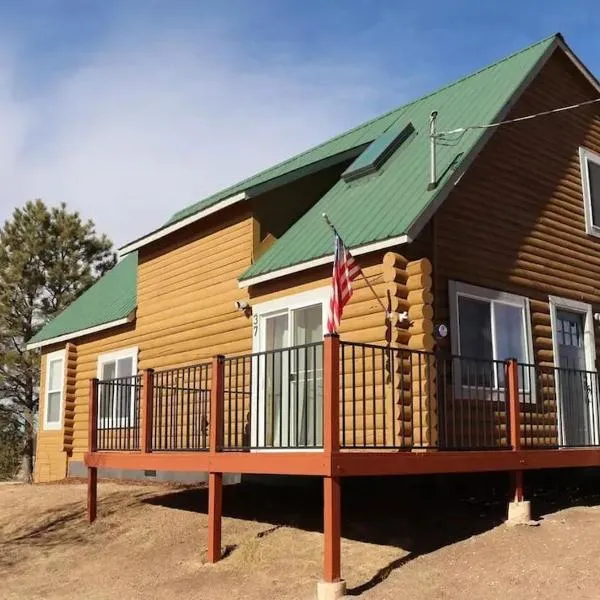 HomeAway Mountain Country Cabin, hotel in Florissant