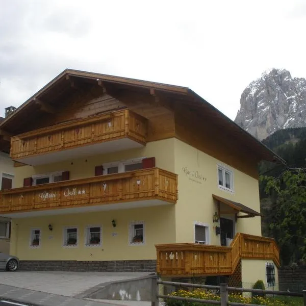 Garni Ossi, hotel in Santa Cristina in Val Gardena