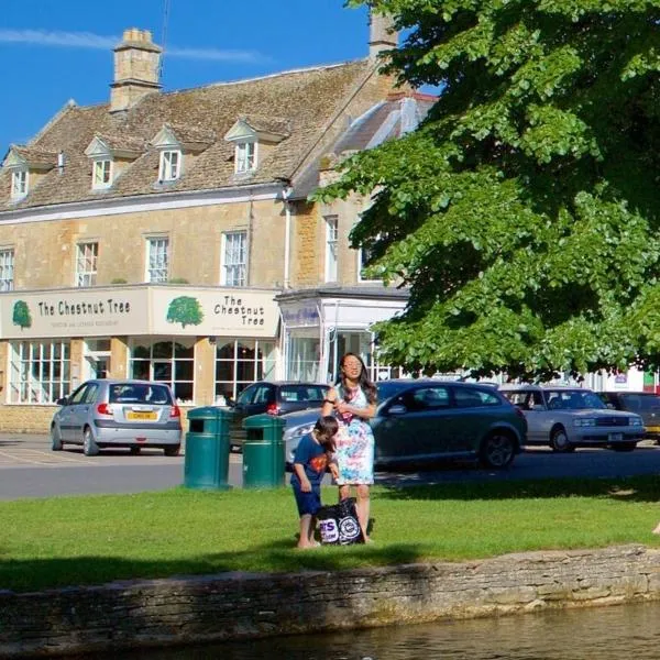 Chestnut Bed and Breakfast, hotel di Bourton on the Water