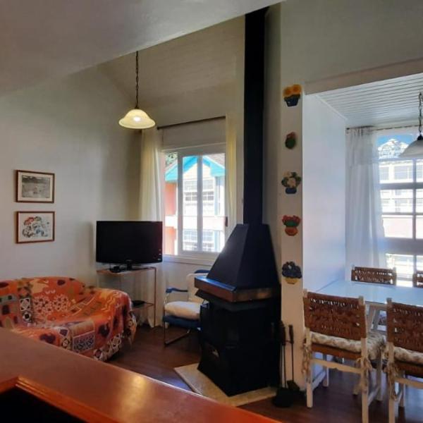 Excelente Duplex em Gramado - com lareira em condomínio privativo - Foto 4