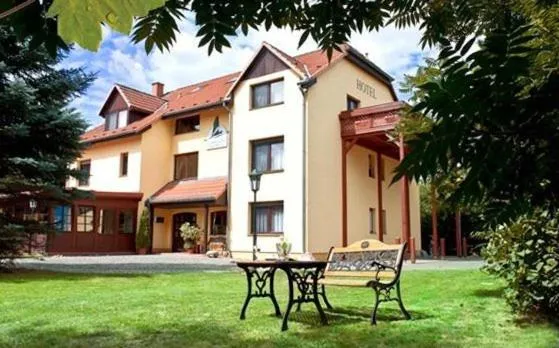 Garni-Hotel Kranich, hotel en Potsdam
