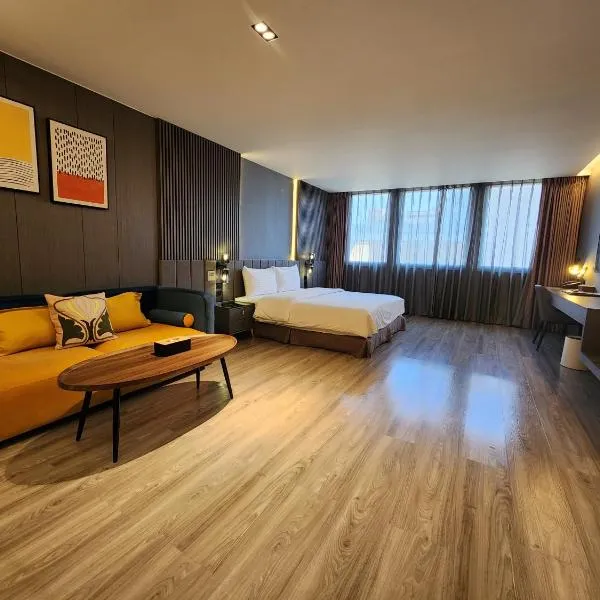 花蓮品悅文旅-近東大門夜市近市區免費特斯拉充電免費自助吧，花蓮市的飯店