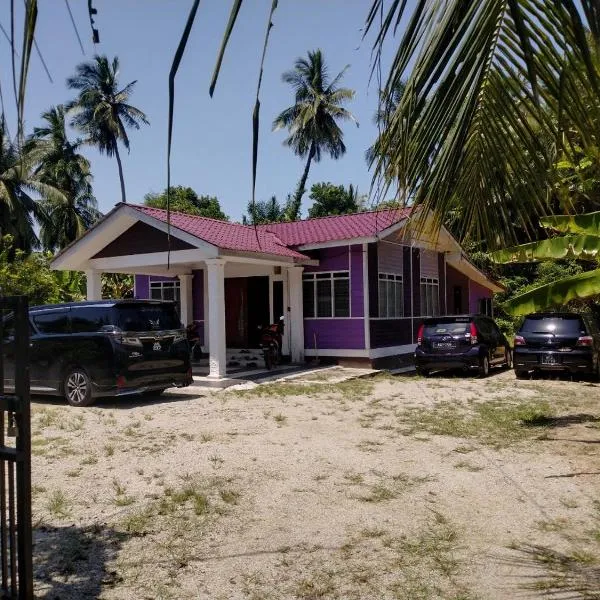 AR HOMESTAY & ROOMESTAY, hotel in Kampong Sungai Rambai