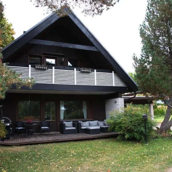 Villa Jupperi Espoossa, hotel v destinaci Espoo