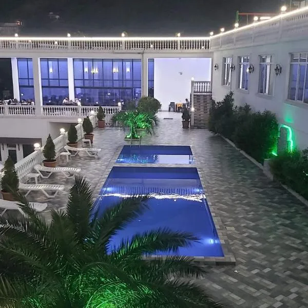 Zura palace: Kvariat'i şehrinde bir otel