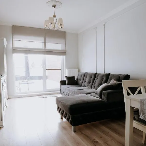 Apartament Symfonia Mozarta, מלון בPalczew