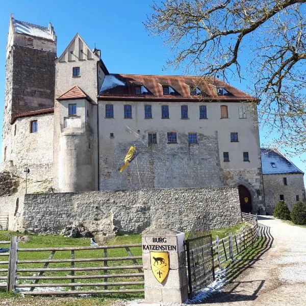 Burg Katzenstein, hotel en Neresheim