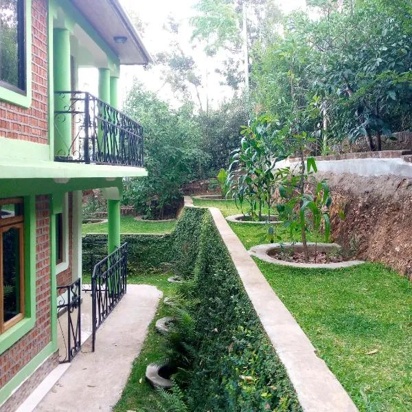 Galapagos Homestay, hotel em Lushoto