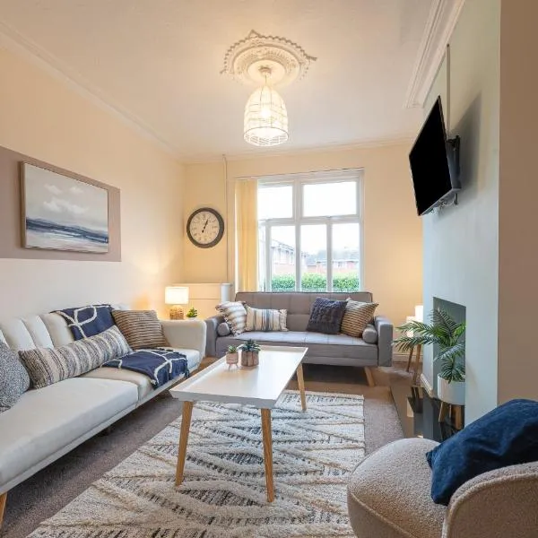 Hope House Chester Sleeps 6 by Heritage Stays – hotel w mieście Hough Green