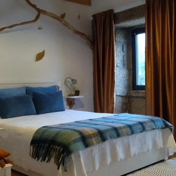 Casa das Andorinhas, hotel v destinaci Seia