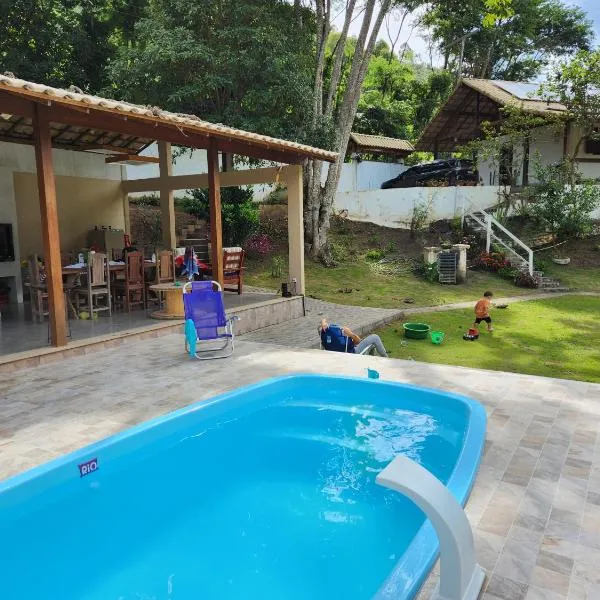 Sítio na serra com piscina aquecida, churrasqueira, natureza e sossego!!, hotel em Vieira