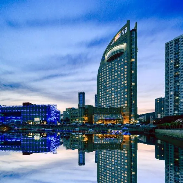 Bayshore Hotel Dalian, hotel in Hongqi