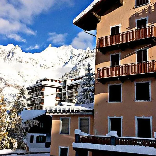 Centrale, hotel in Courmayeur