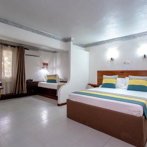 Hôtel de Paris, hotel v destinaci Kaolack