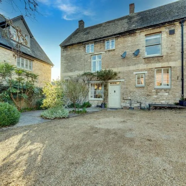 Music School Cottage 1, hotel em Oundle