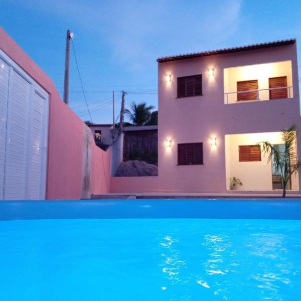 Duplex de 2 quartos com ar condicionado , piscina e estacionamento - Foto 4