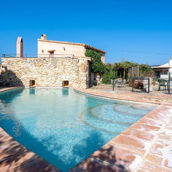 Lo paller, hotel v destinaci Perelló