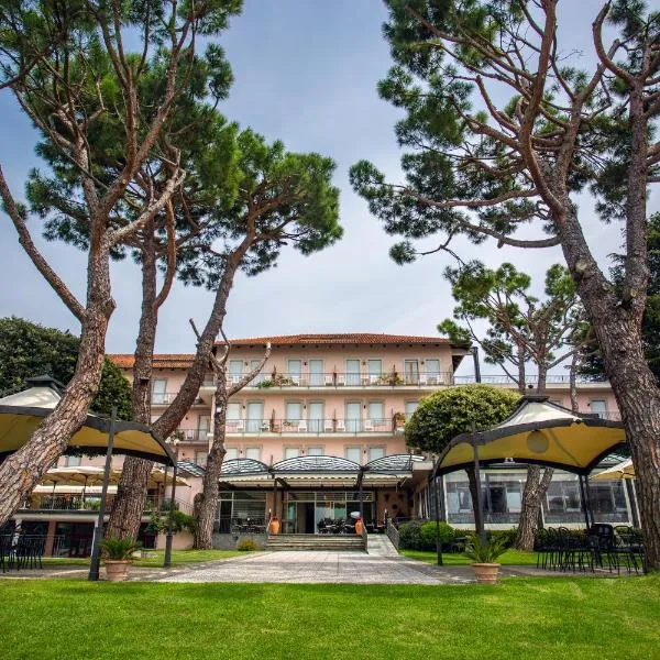 Hotel Marina, hotel in Santhià