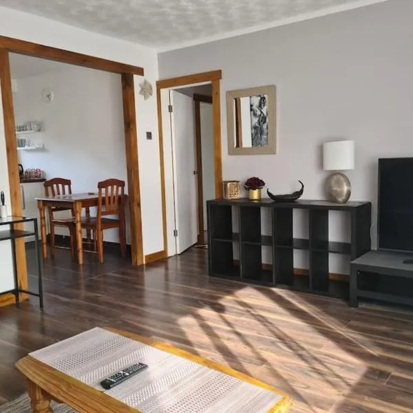 Charming spacious 2 bed apartment in quiet area, hotel a Exhall