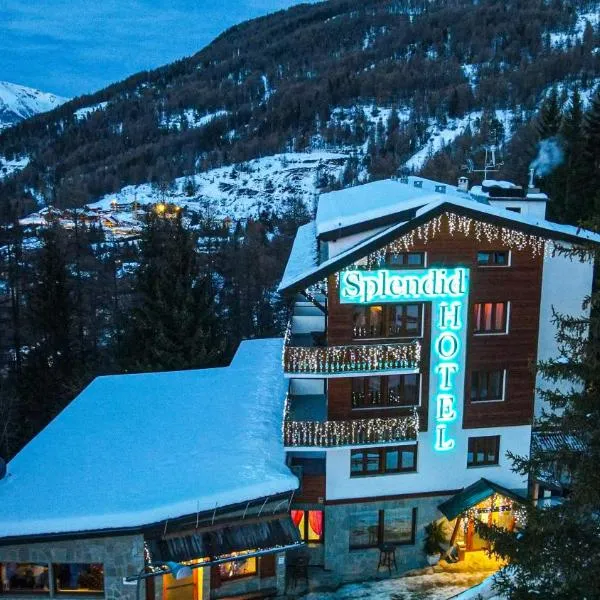 辉煌酒店，位于萨奥兹-杜尔克斯的酒店