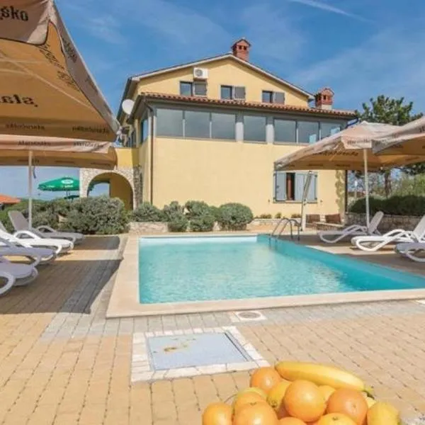 Villa Una Apartments, hotel v destinácii Labin