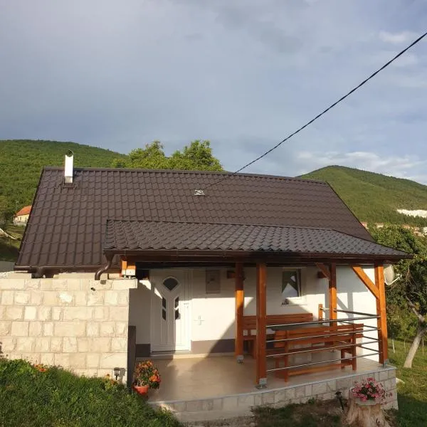 Kuća za odmor Ravančić, hotel in Proslapska Planina