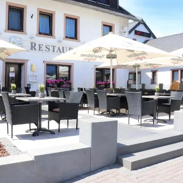 Hotel Restaurant Haus Zwicker, hotel v destinaci Bleialf