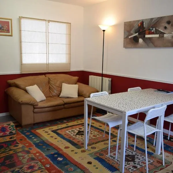 Appartement Privé, Camping La Pointe, hotel v destinaci Chateaulin